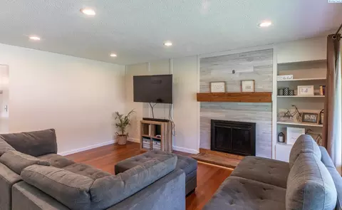 625 SW Dawn View Ct, Pullman, WA 99163 photo 8