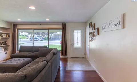 625 SW Dawn View Ct, Pullman, WA 99163 photo 5