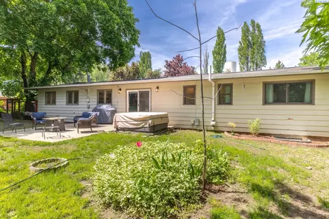 625 SW Dawn View Ct, Pullman, WA 99163 photo 36