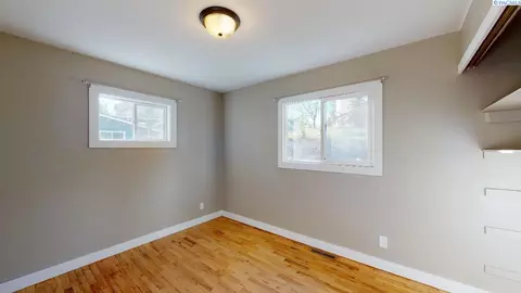 625 SW James, Pullman, WA 99163 photo 11