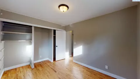 625 SW James, Pullman, WA 99163 photo 12