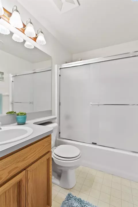 6619 Comiskey Dr, Pasco, WA 99301 photo 16