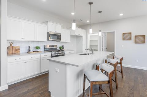 8601 Silver Mound Dr, Pasco, WA 99301 photo 5
