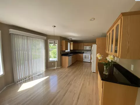 1005 SW Crestview, Pullman, WA 99163 photo 7