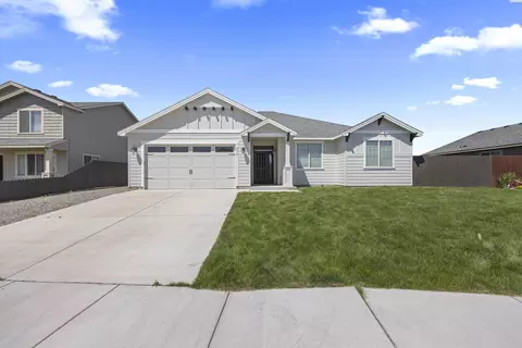 4516 Phoenix Ln, Pasco, WA 99301 photo 2
