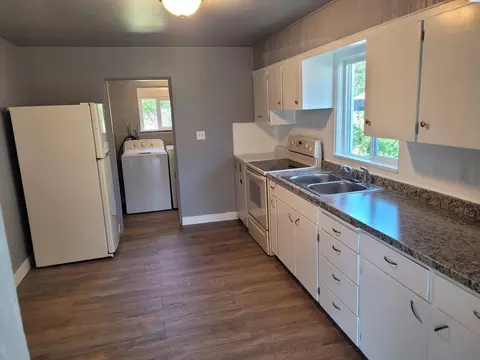 1209 N Perry Loop, Kennewick, WA 99336 photo 13
