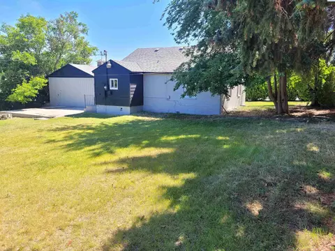 1209 N Perry Loop, Kennewick, WA 99336 photo 2