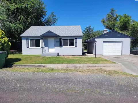 1209 N Perry Loop, Kennewick, WA 99336 photo 15