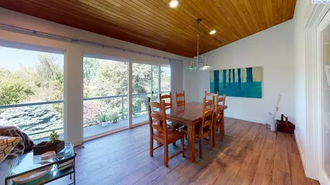 925 SE Skylark Ct, Pullman, WA 99163 photo 7