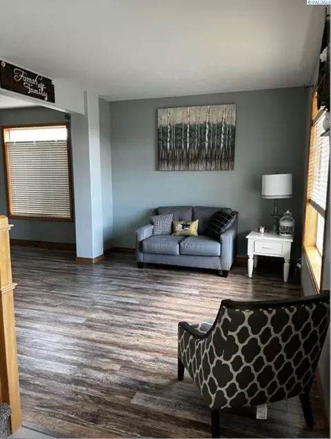 6307 Exeter Ln, Pasco, WA 99301 photo 11
