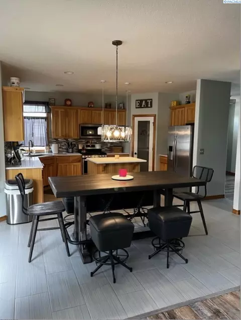 6307 Exeter Ln, Pasco, WA 99301 photo 8