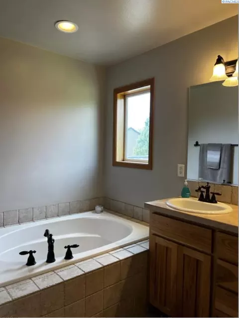 6307 Exeter Ln, Pasco, WA 99301 photo 20