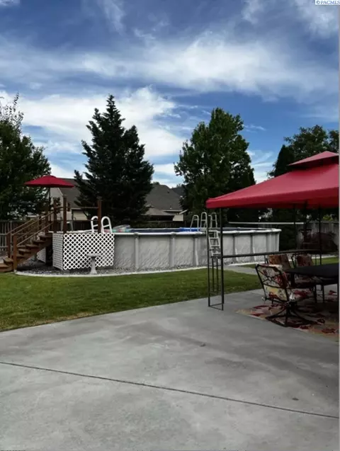 6307 Exeter Ln, Pasco, WA 99301 photo 4