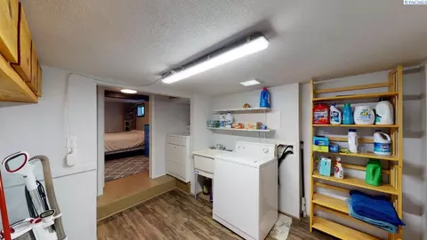 325 NW Cleveland, Pullman, WA 99163 photo 18