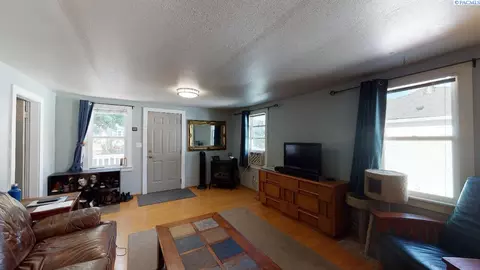 325 NW Cleveland, Pullman, WA 99163 photo 12