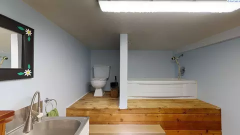 325 NW Cleveland, Pullman, WA 99163 photo 27