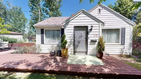 210 SE Mckenzie St, Pullman, WA 99163 photo 1