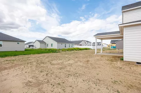 402 Ruby, Grandview, WA 98930 photo 23