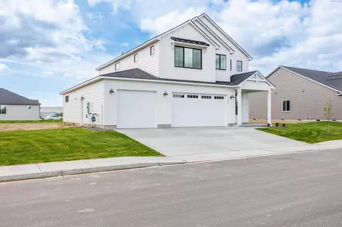 402 Ruby, Grandview, WA 98930 photo 26