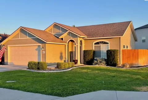 5614 Sidon Ct, Pasco, WA 99301 photo 1