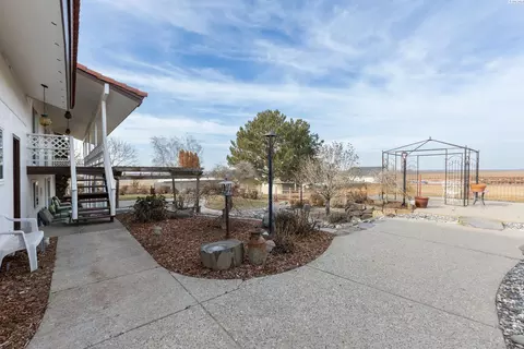506 E Vineyard Dr, Pasco, WA 99301 photo 33