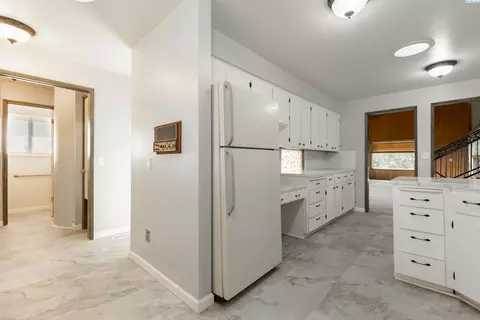 506 E Vineyard Dr, Pasco, WA 99301 photo 7