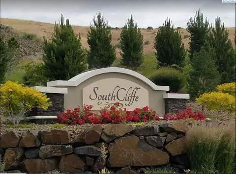 6935 W 22nd Pl, Kennewick, WA 99338