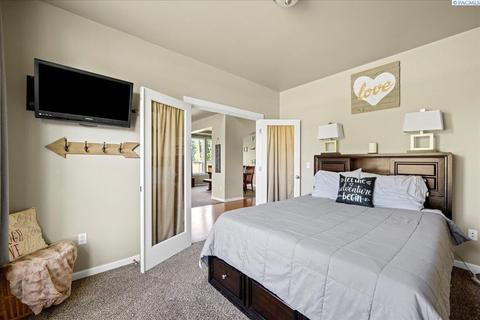 10410 Maple Dr, Pasco, WA 99301 photo 8