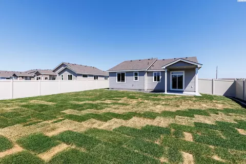 3214 E Helena St, Pasco, WA 99301 photo 24