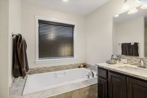 11212 Mathews Rd, Pasco, WA 99301 photo 33