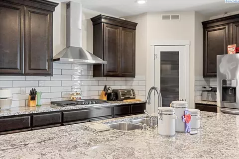 11212 Mathews Rd, Pasco, WA 99301 photo 10