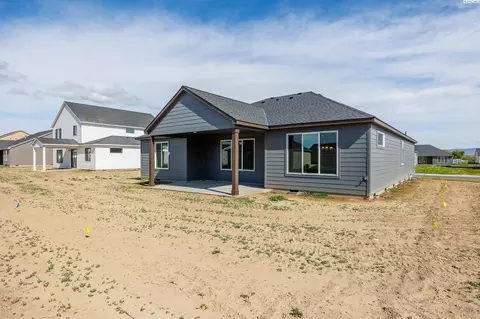 400 Ruby, Grandview, WA 98930 photo 21
