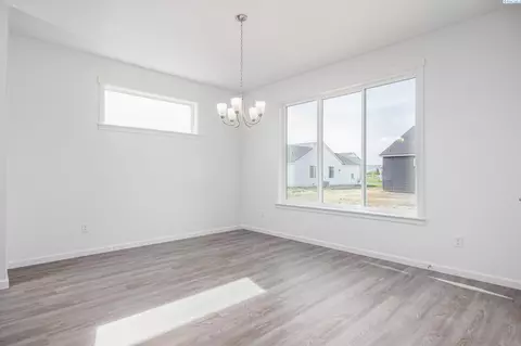 400 Ruby, Grandview, WA 98930 photo 15