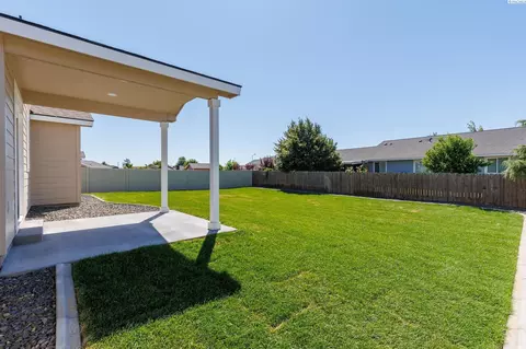 3210 E Helena St, Pasco, WA 99301 photo 22