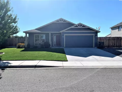 4010 Phoenix Ln, Pasco, WA 99301 photo 1