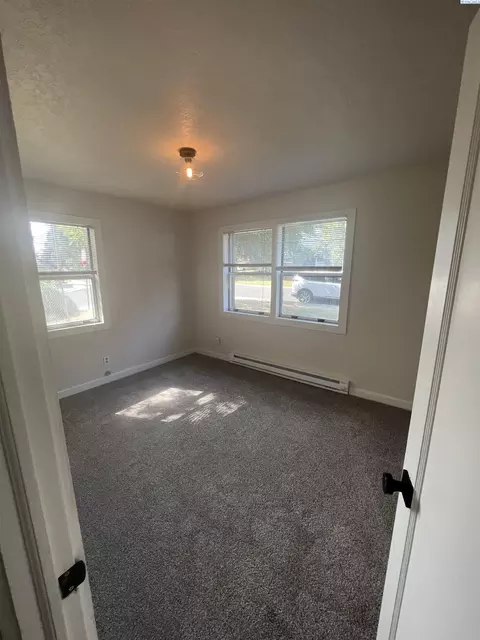 565 NW Cleveland, Pullman, WA 99163 photo 21