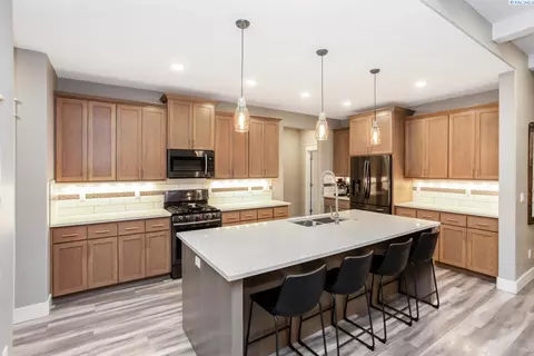 1002 Christopher Ln, Pasco, WA 99301 photo 8
