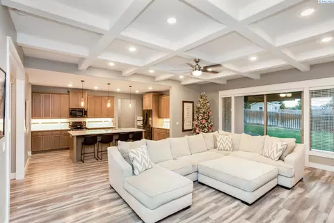 1002 Christopher Ln, Pasco, WA 99301 photo 6