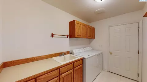 1355 SE Cougar Ct, Pullman, WA 99163 photo 12