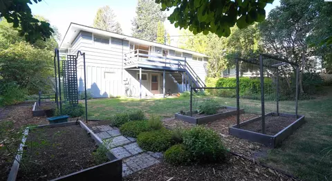 1440 Hall Dr, Pullman, WA 99163 photo 4