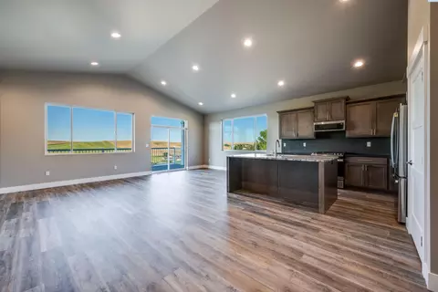 605 SW Wallowa, Pullman, WA 99163 photo 6