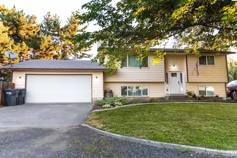 5405 W Melville, Pasco, WA 99301 photo 1