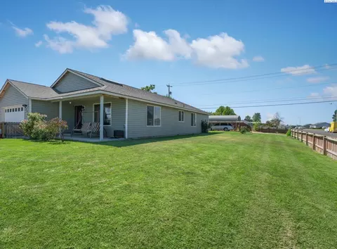 228 N Beech Ave, Pasco, WA 99301 photo 15