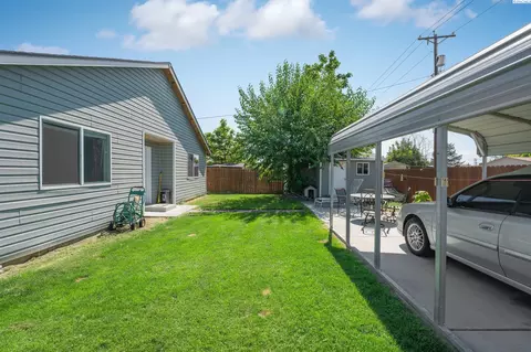 228 N Beech Ave, Pasco, WA 99301 photo 17