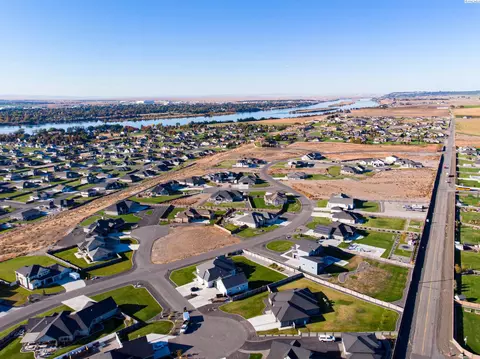 7032 Eagle Crest Dr, Pasco, WA 99301 photo 12