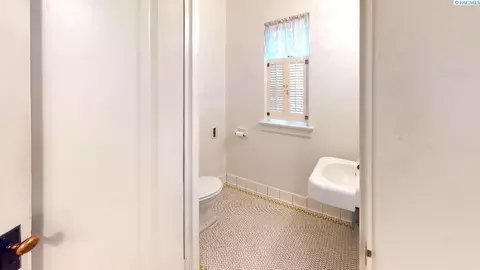 965 NE B St, Pullman, WA 99163 photo 17