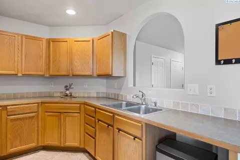 2709 Custer Ct, Pasco, WA 99301 photo 7