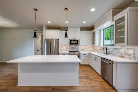 570 SW Waha Ct, Pullman, WA 99163 photo 9