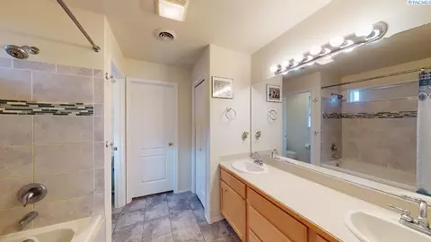 2125 NW Robert St, Pullman, WA 99163 photo 35