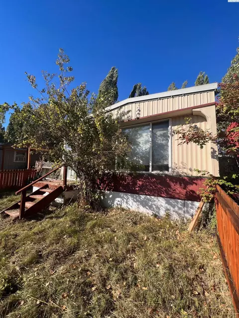 1165 S Grand Ave #111, Pullman, WA 99163 photo 9